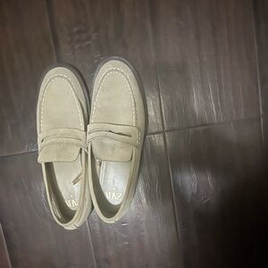EUC Zara tan loafers see photos for condition real suede.